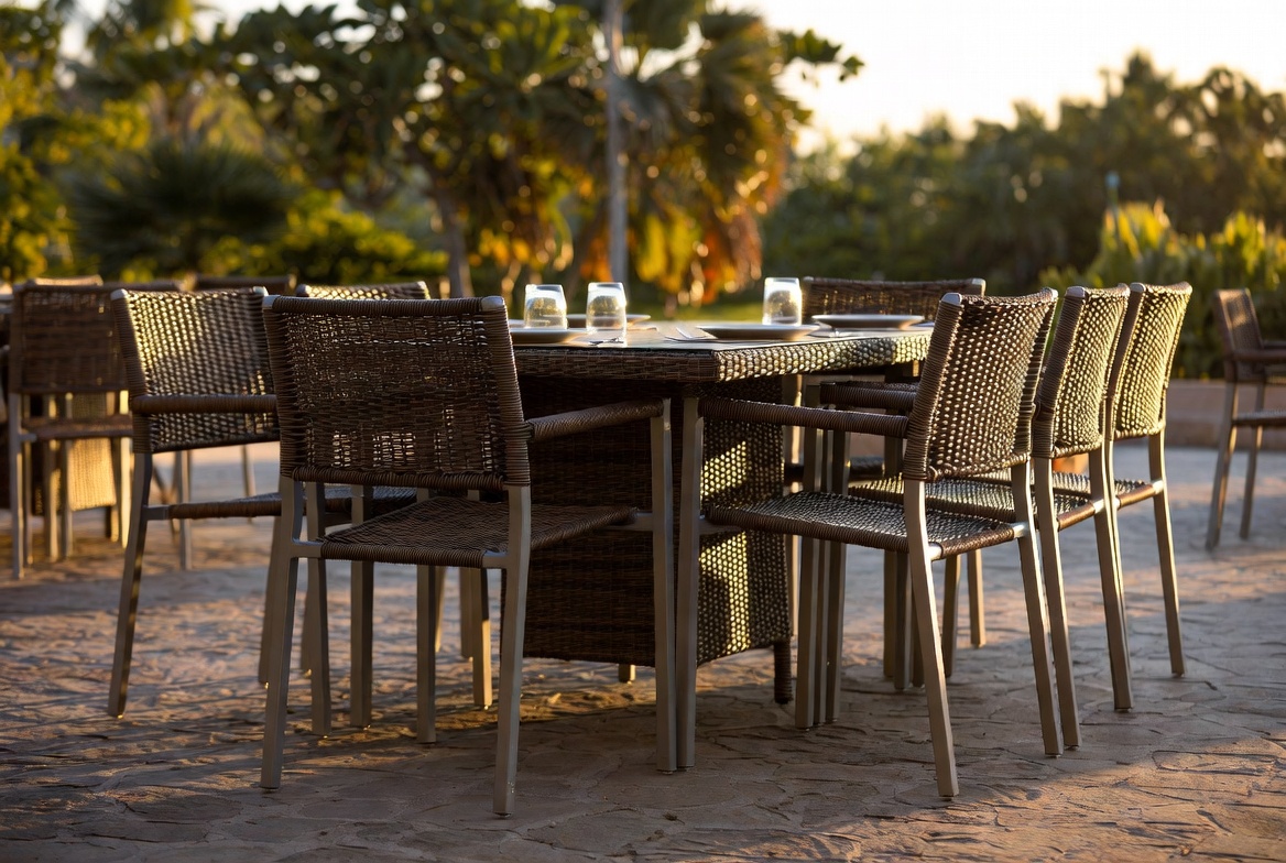 Outdoor Dining Set